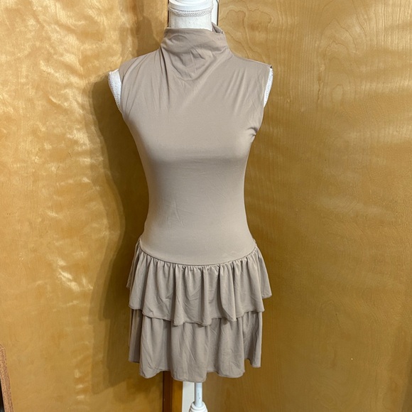wild fable Dresses & Skirts - NWT Wild Fable Light Taupe Sleeveless Mock Neck Ruffle Dress Size XS